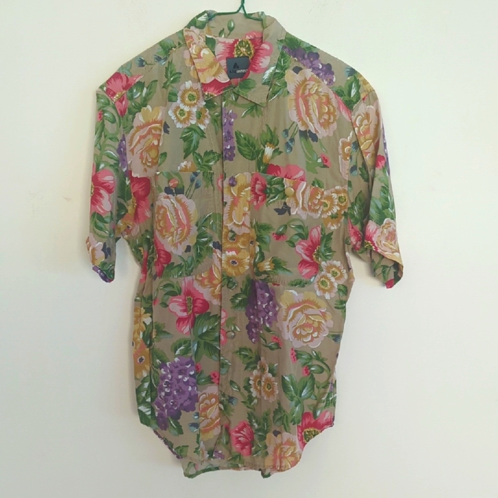 Liz Wear floral short sleeve blouse Med